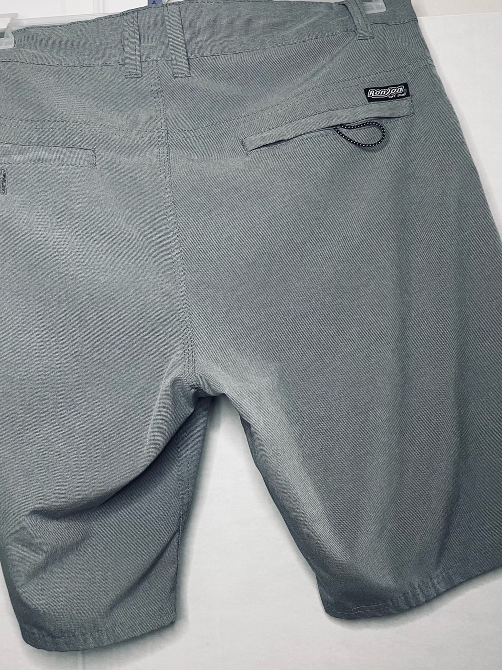 Ron Jon Men’s Gray Hybrid Shorts Size 33